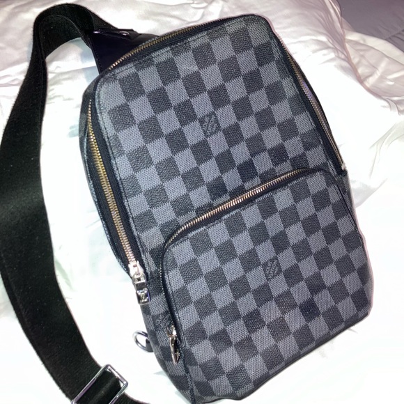 Louis Vuitton Damier Graphite- Avenue Sling Bag(Male/Unisex) - Picture 3 of 3